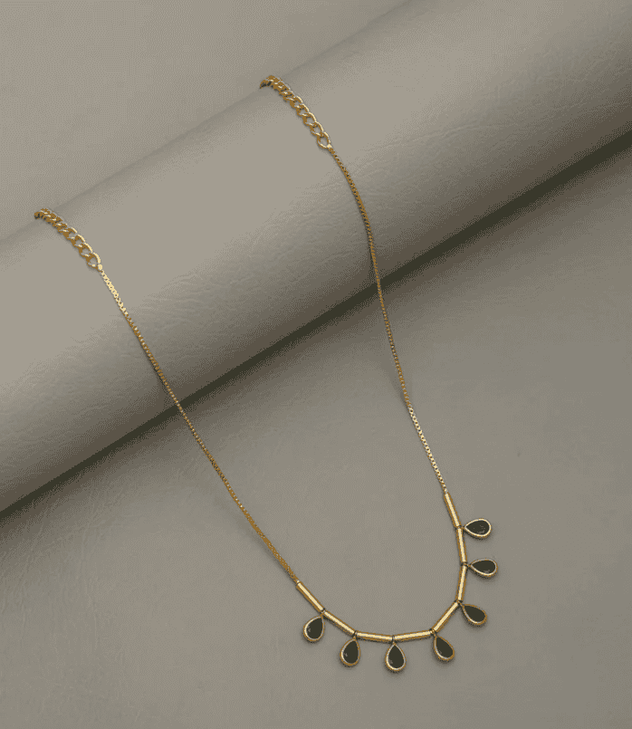 karatStoneGemsJewels handcrafted gold necklace